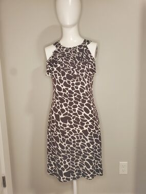 Enfocus Studio Black and White Sleeveless Ruffle Midi Dress